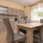 Family Friendly House With A Swimming Pool Sukosan, Zadar - 19564 Tatil Evi *