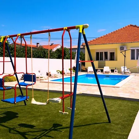 Family Friendly House With A Swimming Pool Sukosan, Zadar - 19564 Tatil Evi Sukošan