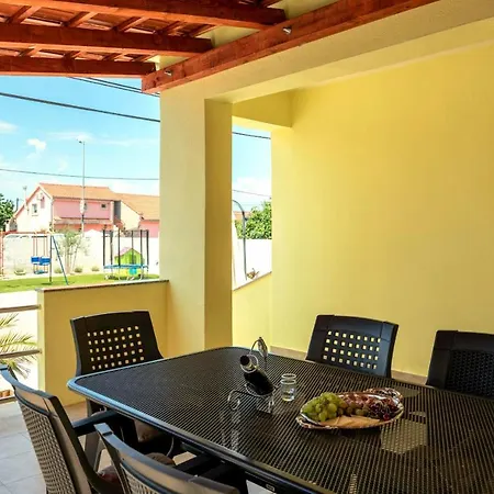 Family Friendly House With A Swimming Pool Sukosan, Zadar - 19564 * Сукошан