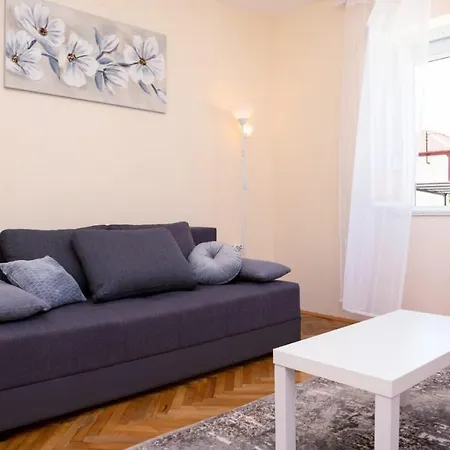 Dom wakacyjny Family Friendly House With A Swimming Pool Sukosan, Zadar - 19564 Sukošan