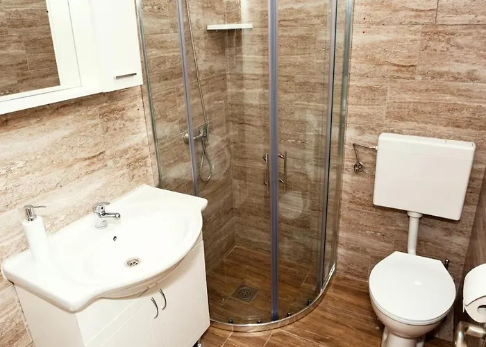 Dom wakacyjny Family Friendly House With A Swimming Pool Sukosan, Zadar - 19564